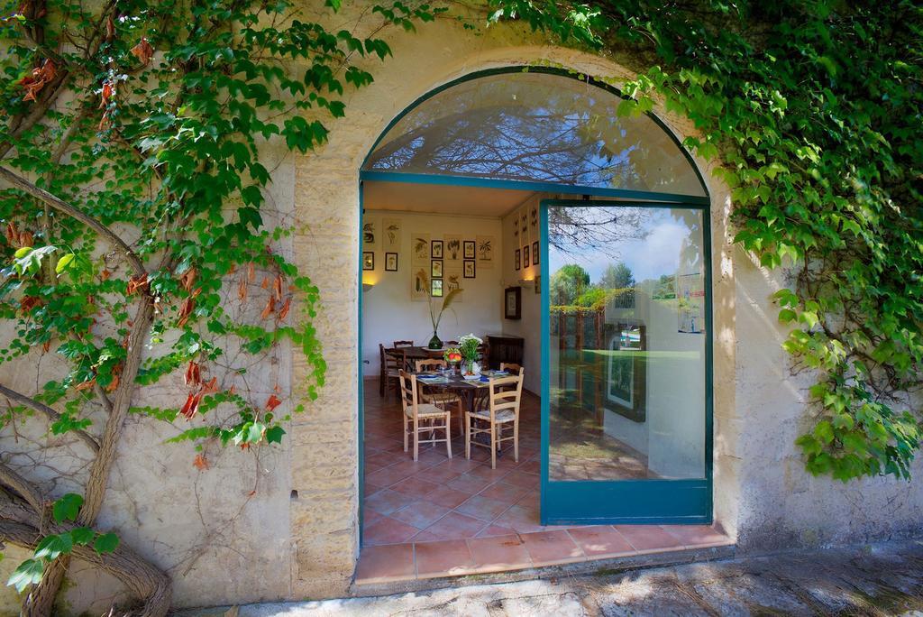 Tenuta Sant'Andrea Giuggianello Eksteriør bilde