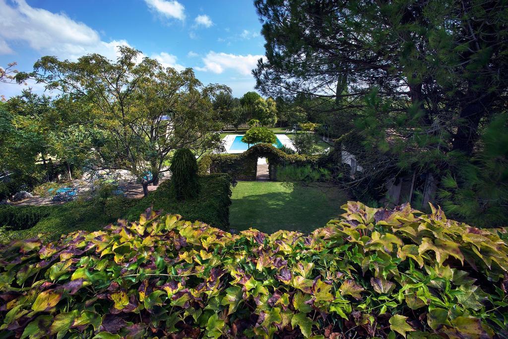 Tenuta Sant'Andrea Giuggianello Eksteriør bilde